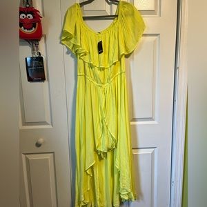 BNWT Torrid Bright Yellow Walk Thru Romper Dress with Shorts Size 1